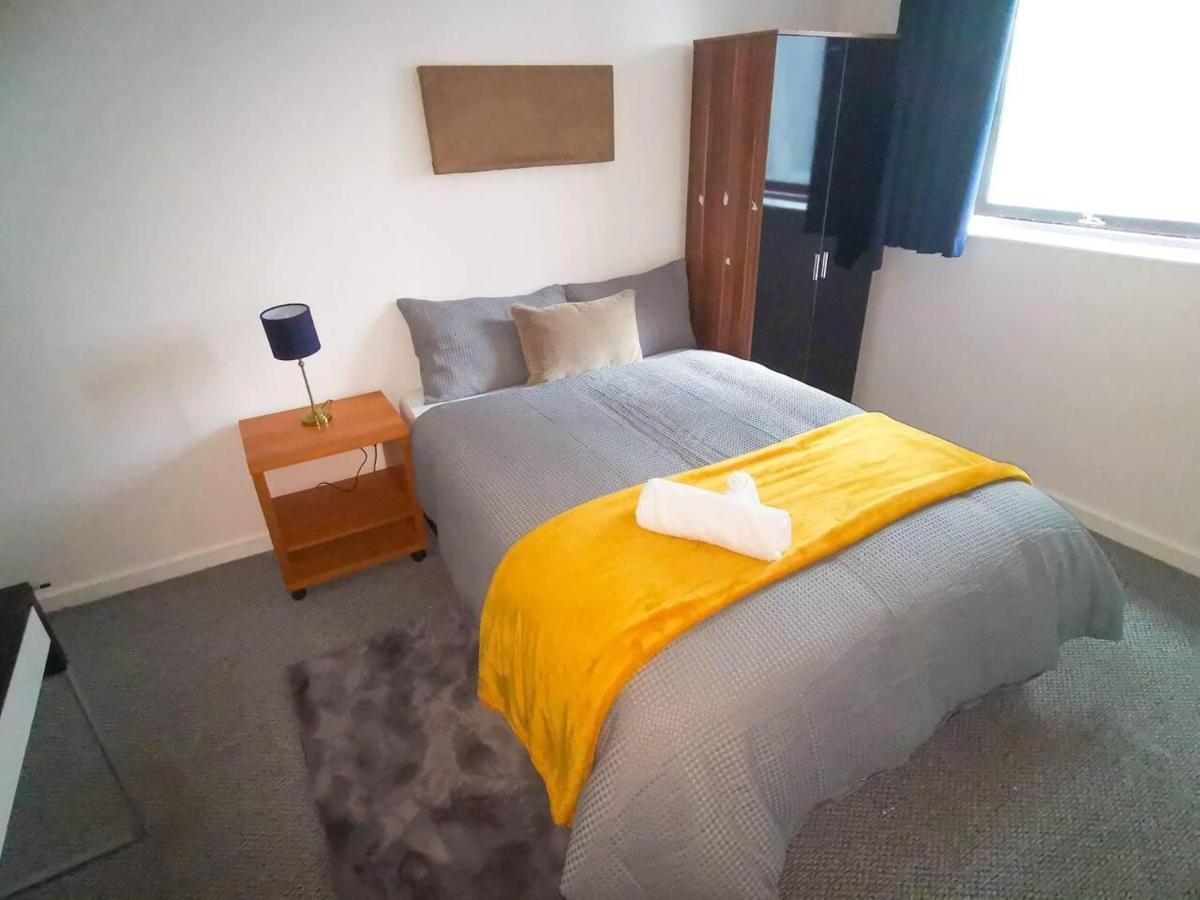 2-Bed Apartment Near City Centre Manchester Exterior foto